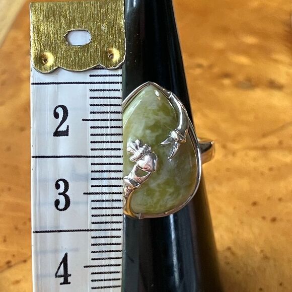 Natural Connemara Marble Sterling Silver Claddagh Ring Size 6 - Picture 7 of 9